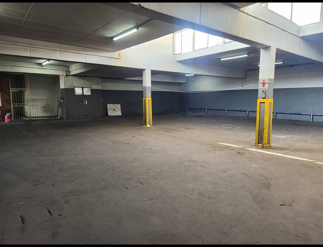 450M² WAREHOUSE TO LET IN WADEVILLE